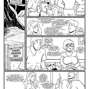 Velma & Daphne Noche De Chicas En La Posada (Karmagik) - Página 2